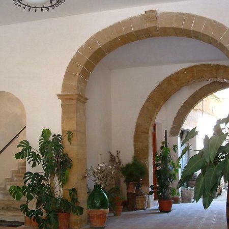 La Corte Di Zaccaria Mazara del Vallo Extérieur photo